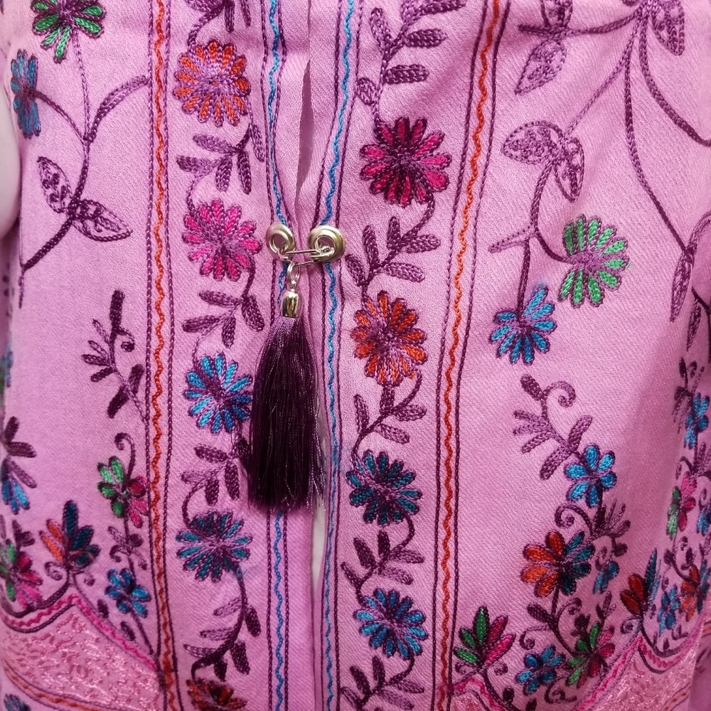 Purple Pink Embroidered Kashmir 100% Wool Scarf - Picture 3 of 6